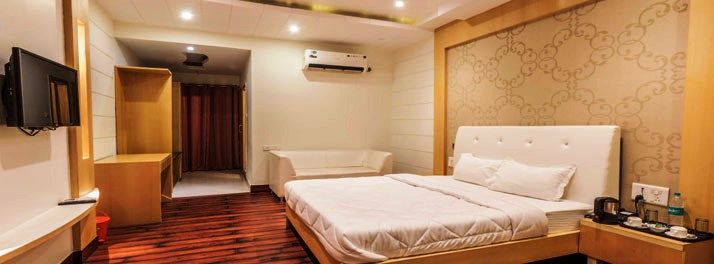 2048/Hotel Yash Inn - Mirzapur 04.jpg